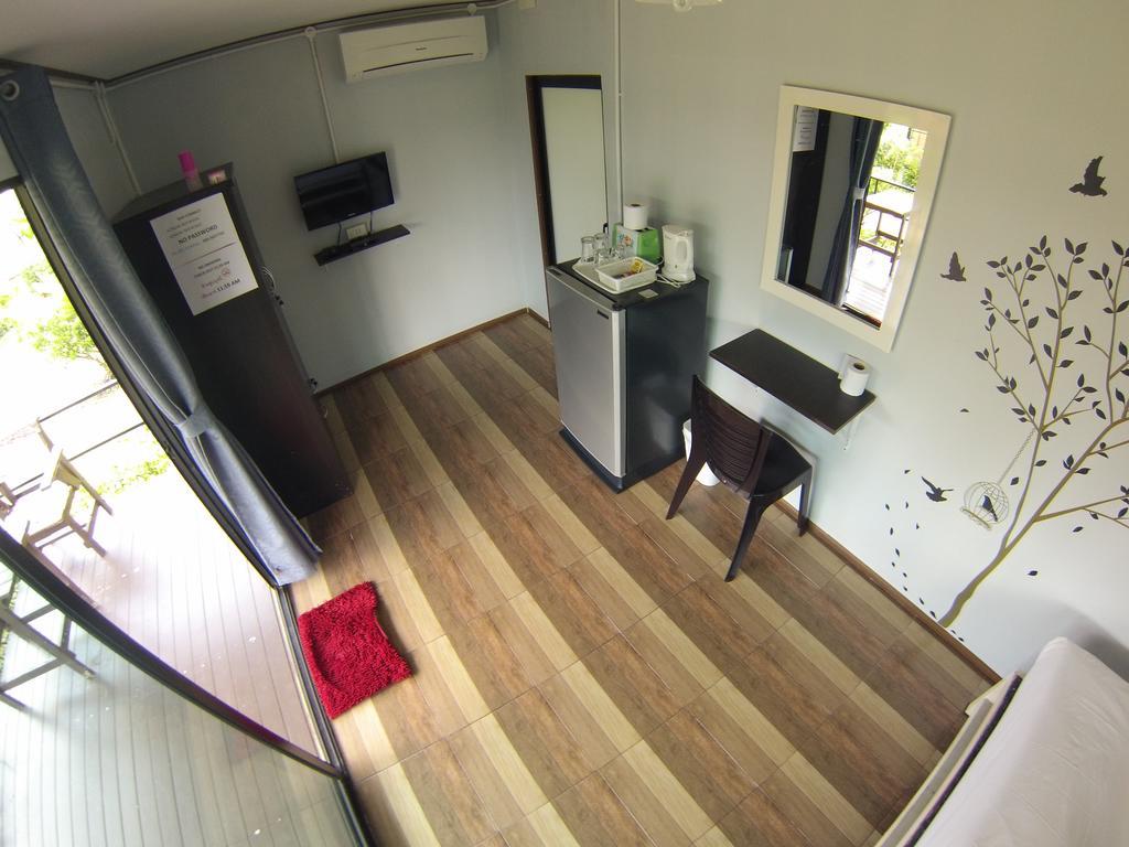 Guest House Ao Nang Bed Boxx Exterior photo