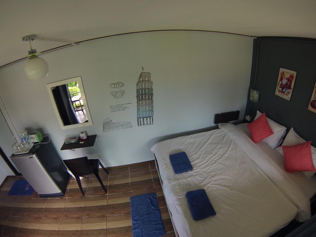 Guest House Ao Nang Bed Boxx Exterior photo