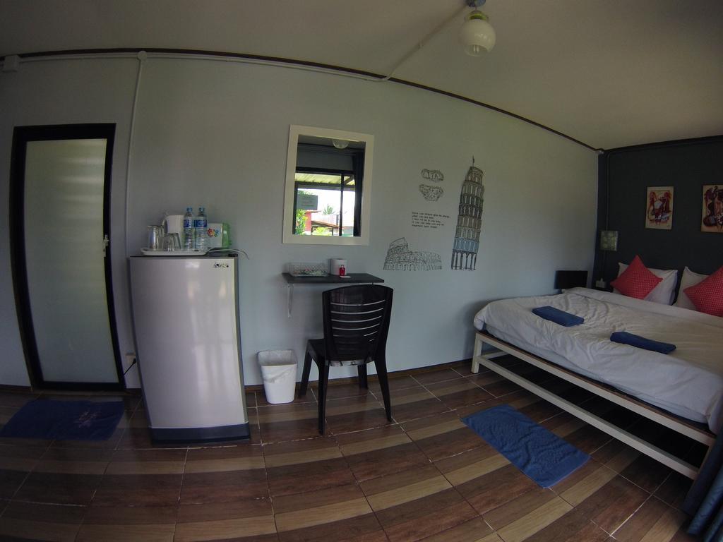 Guest House Ao Nang Bed Boxx Exterior photo
